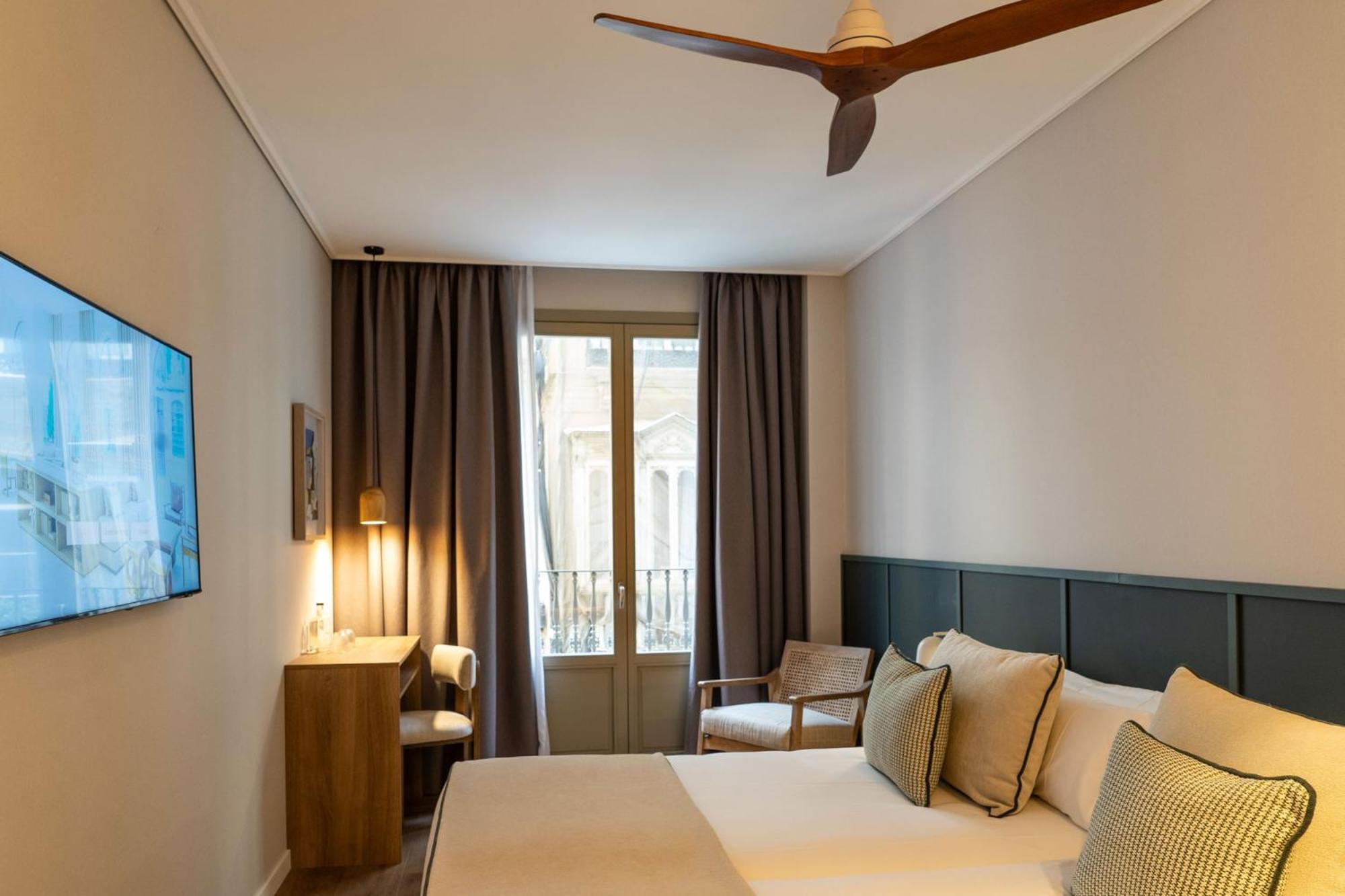 Hotel Well And Come Malaga Luaran gambar