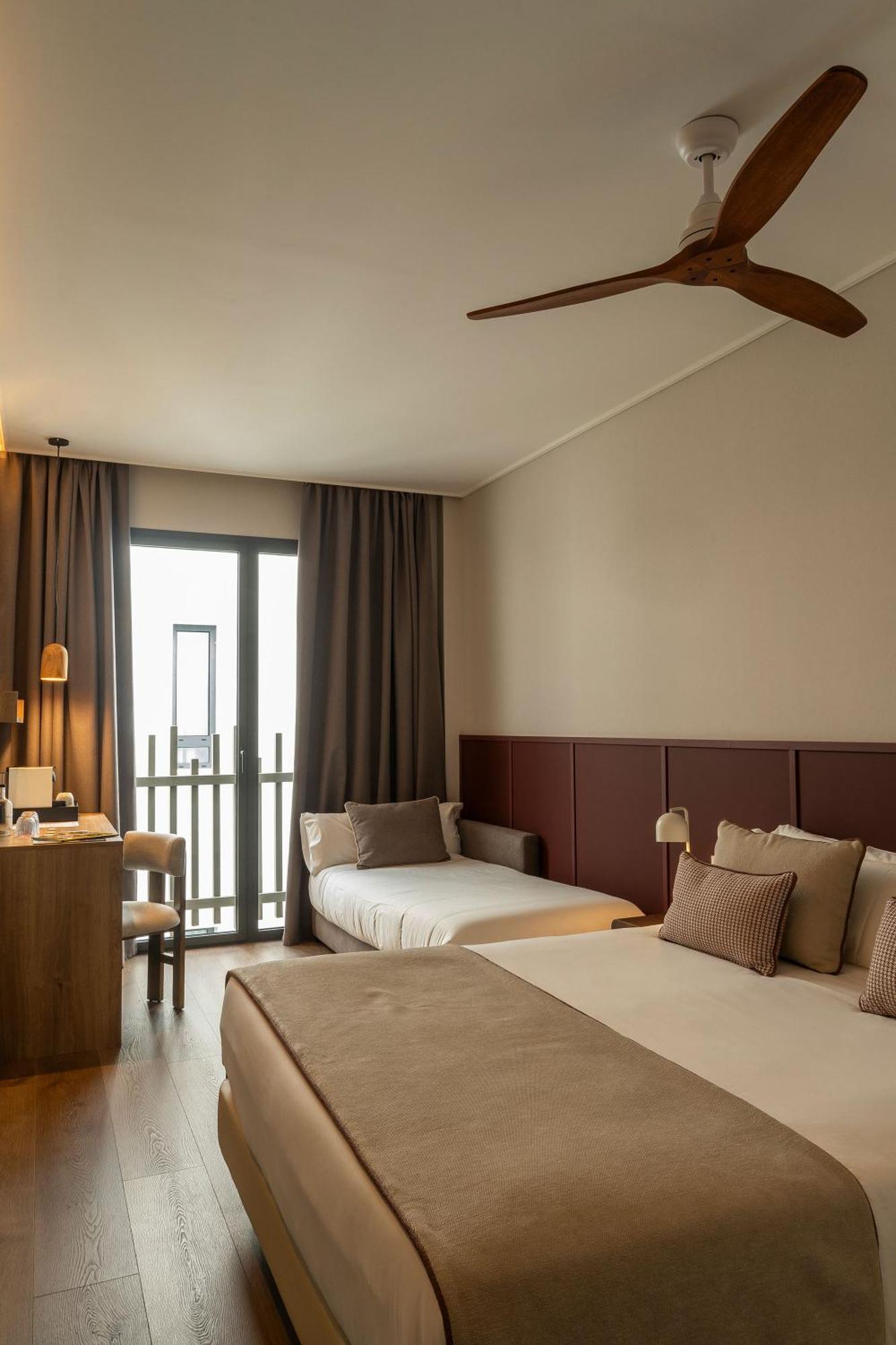Hotel Well And Come Malaga Luaran gambar
